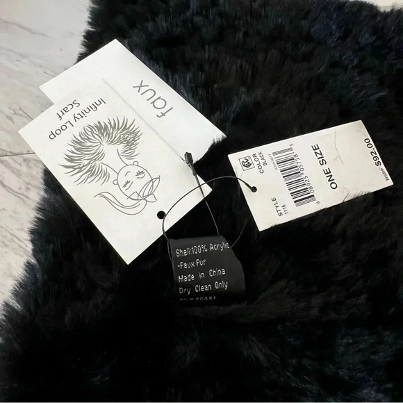 Surell Infinity Loop Scarf Faux Fur Stretch Black - Picture 3 of 5